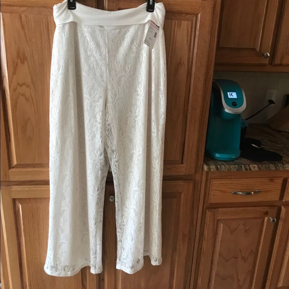 NWT Bongo Plus Crochet Lined Elastic Waist Pant 1X